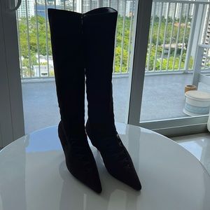 Oscar de la Renta brown suede below the knee boots